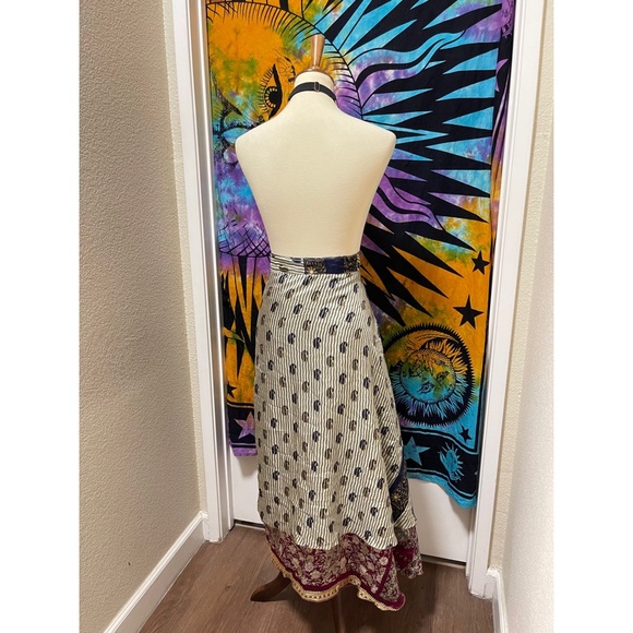 🌈 Gorgeous Vintage boho paisley skirt - Picture 11 of 15